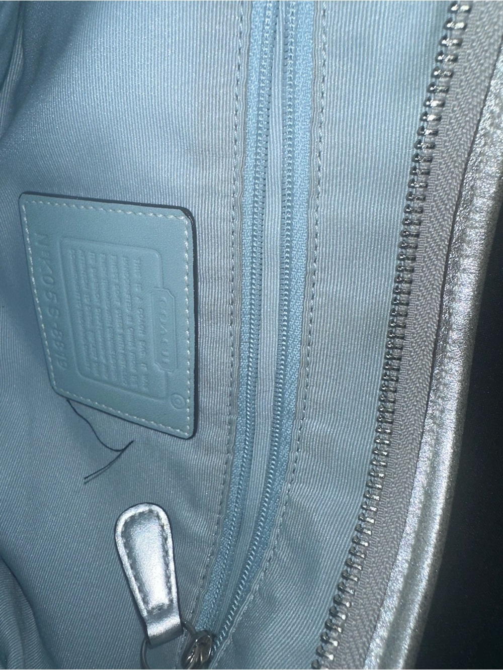 Vintage Y2K Coach Metallic Silver Leather Soho Small Hobo Bag - Picture 12 of 13